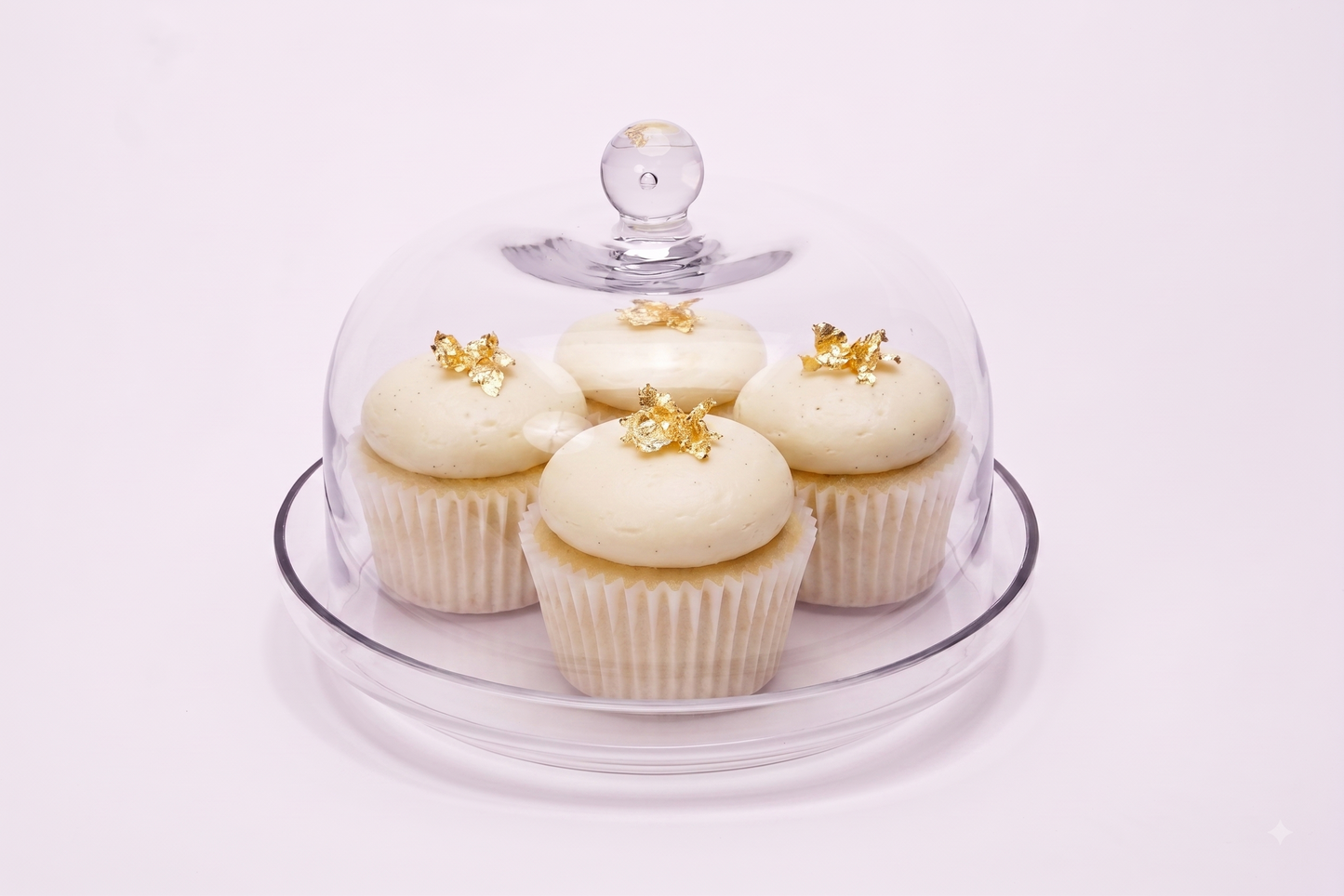 HM Signature Glass Cake Stand